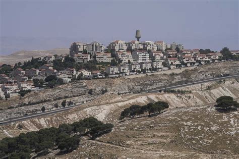 Israeli government gives settler minister control over West Bank settlement planning